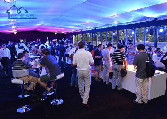 kopen Grote op maat gemaakte outdoor aluminiumalloy trouwfeesttent met zachte pvc muren evenement marquee tent online vervaardiging