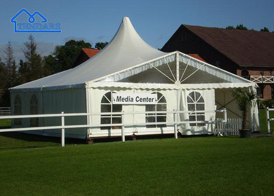 Op maat gemaakte UV-bestendige/brand-/waterdichte grote feesttent buiten transparante bruiloftsmarquee tent