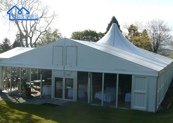 Vier seizoenen bruiloft tent met ramen aluminium materiaal Een frame tent