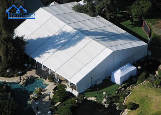 Nieuwe stijl witte, transparante, aangepaste partytent voor bruiloftstenten voor buitenevenementen Event Marquee Tent
