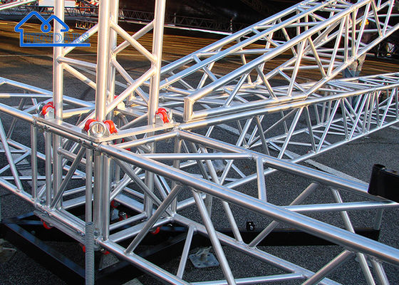 Zilveren concert podiumverlichting truss met vierkante driehoek cirkelvorm aluminium legering truss frame design