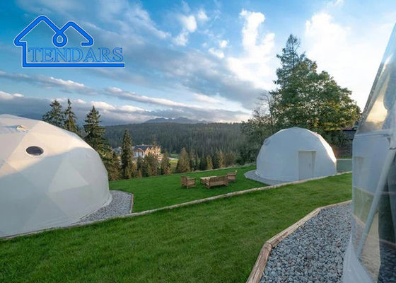 Commerciële bescherming gecombineerd PVC UV igloo koepeltent voor buitenactiviteiten